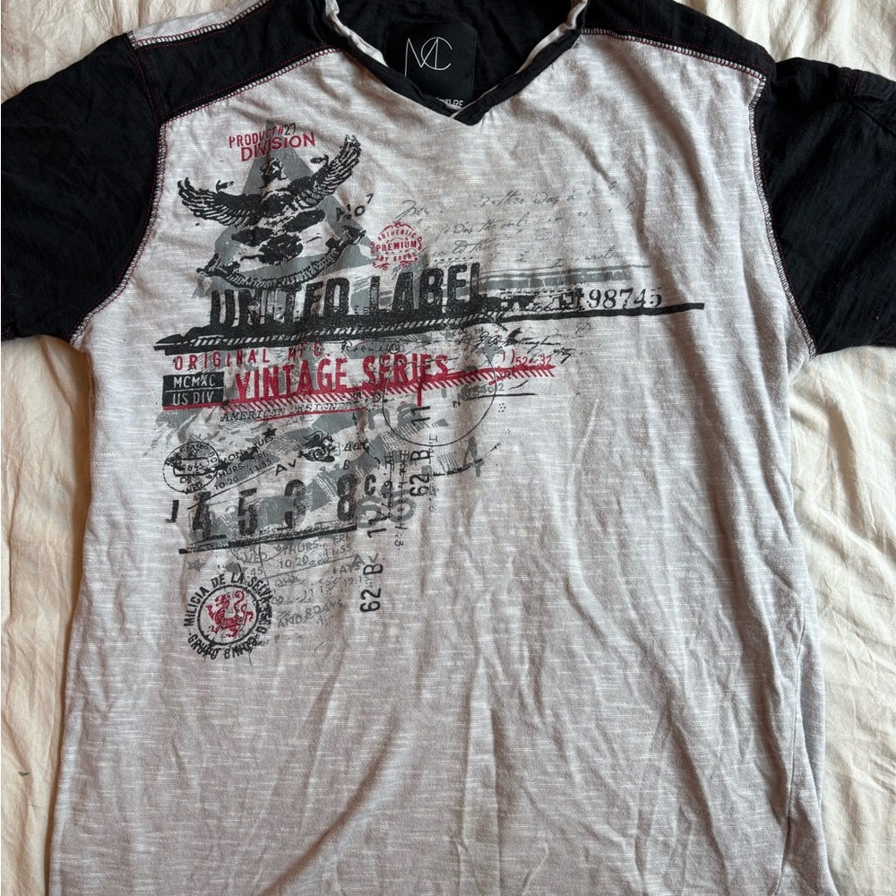 Black and Gray Short Sleeve Graphic Tee